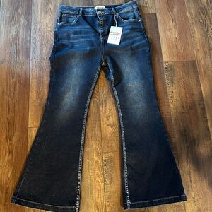 Risen flare jeans size 1X dark blue new with tags